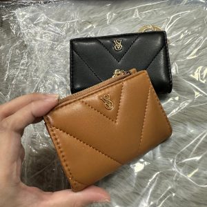 جای کارت ویکتوریا سکرت شتری